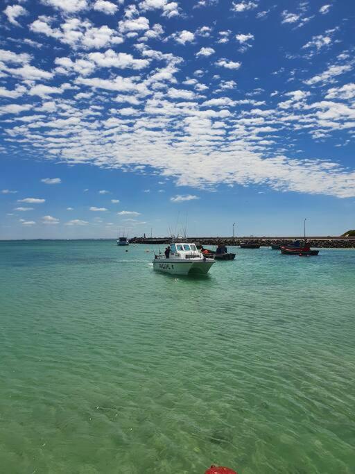 Southern Most Tip Of Africa Apartment With Sea Views อากุลฮาส ภายนอก รูปภาพ