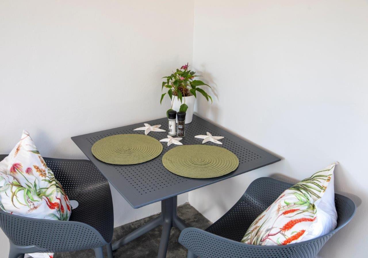 Southern Most Tip Of Africa Apartment With Sea Views อากุลฮาส ภายนอก รูปภาพ