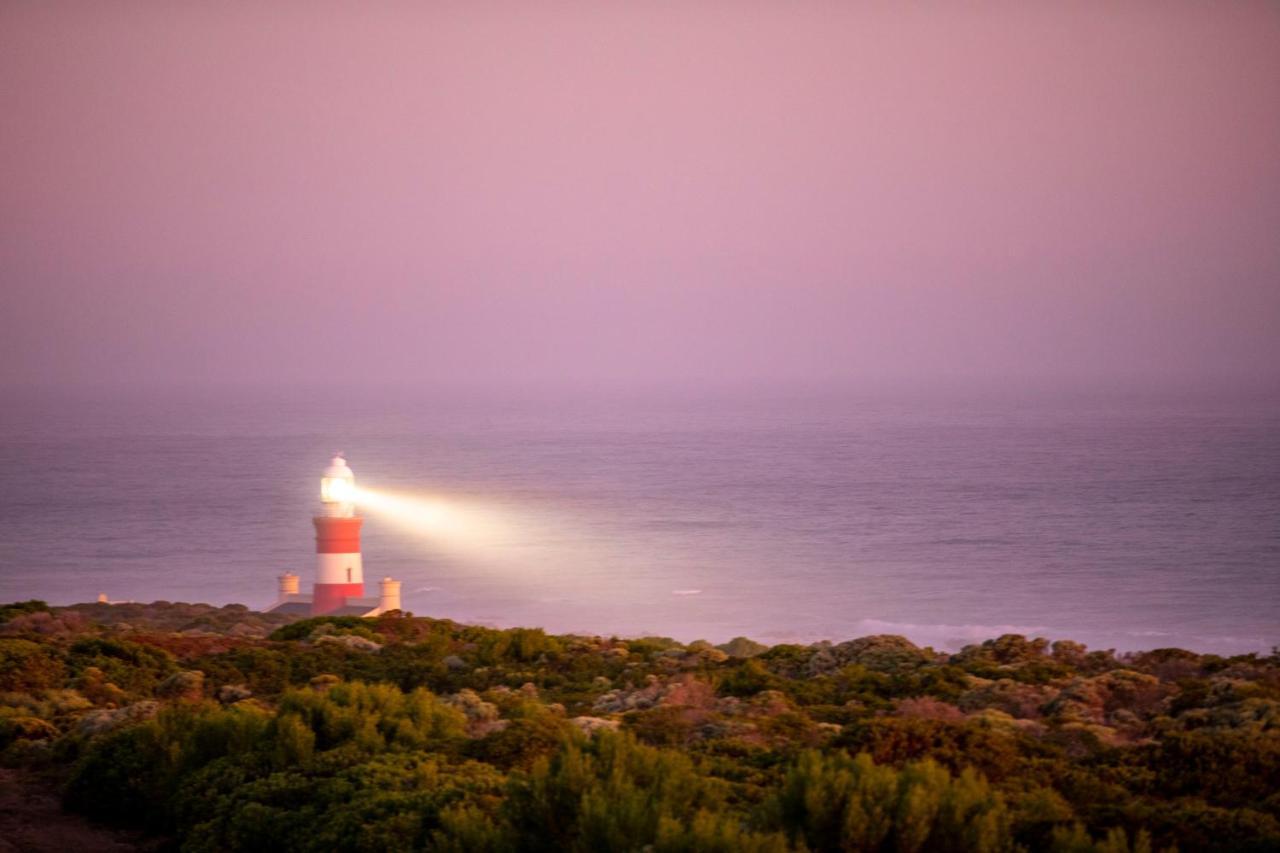 Southern Most Tip Of Africa Apartment With Sea Views อากุลฮาส ภายนอก รูปภาพ