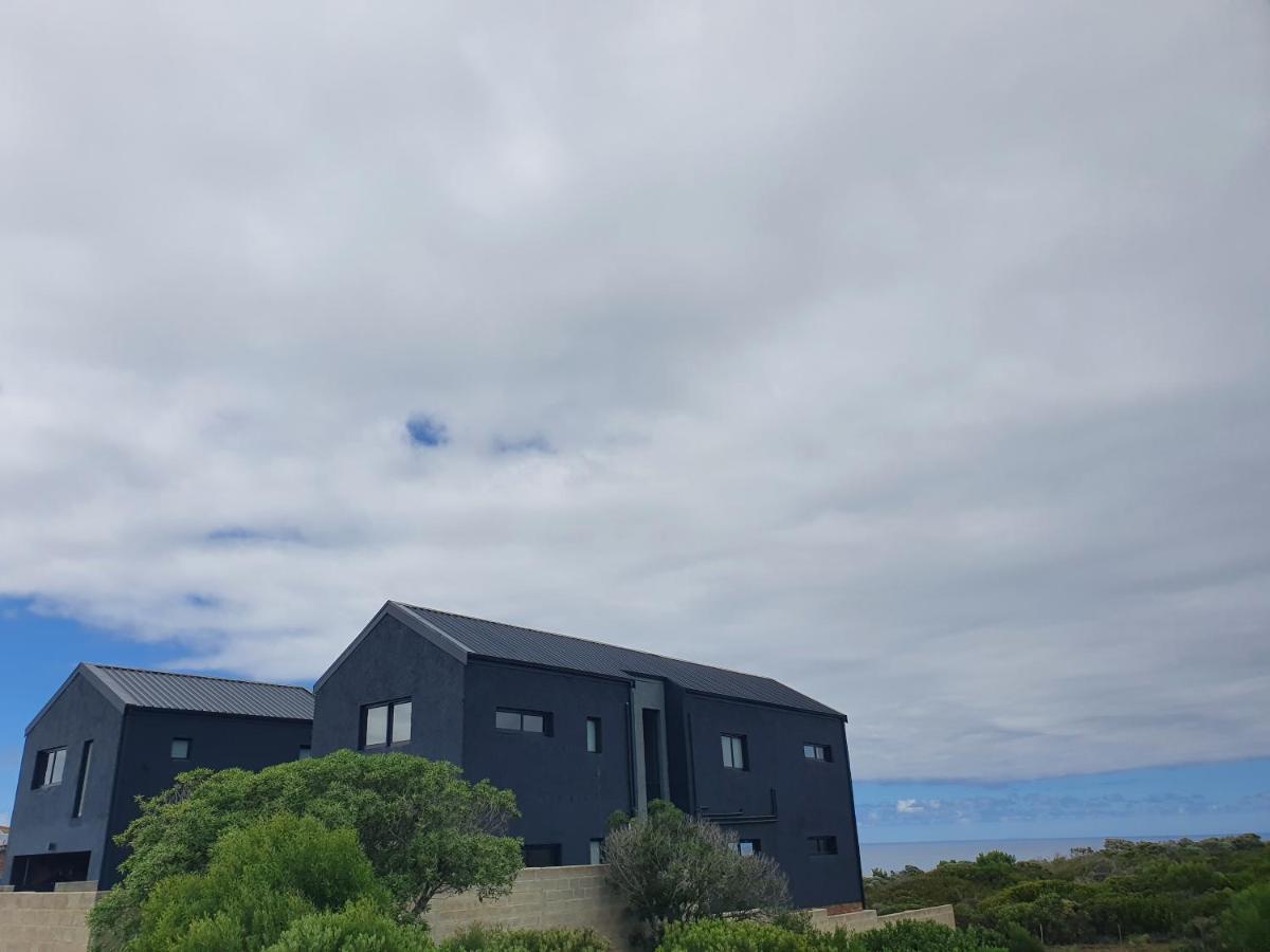 Southern Most Tip Of Africa Apartment With Sea Views อากุลฮาส ภายนอก รูปภาพ